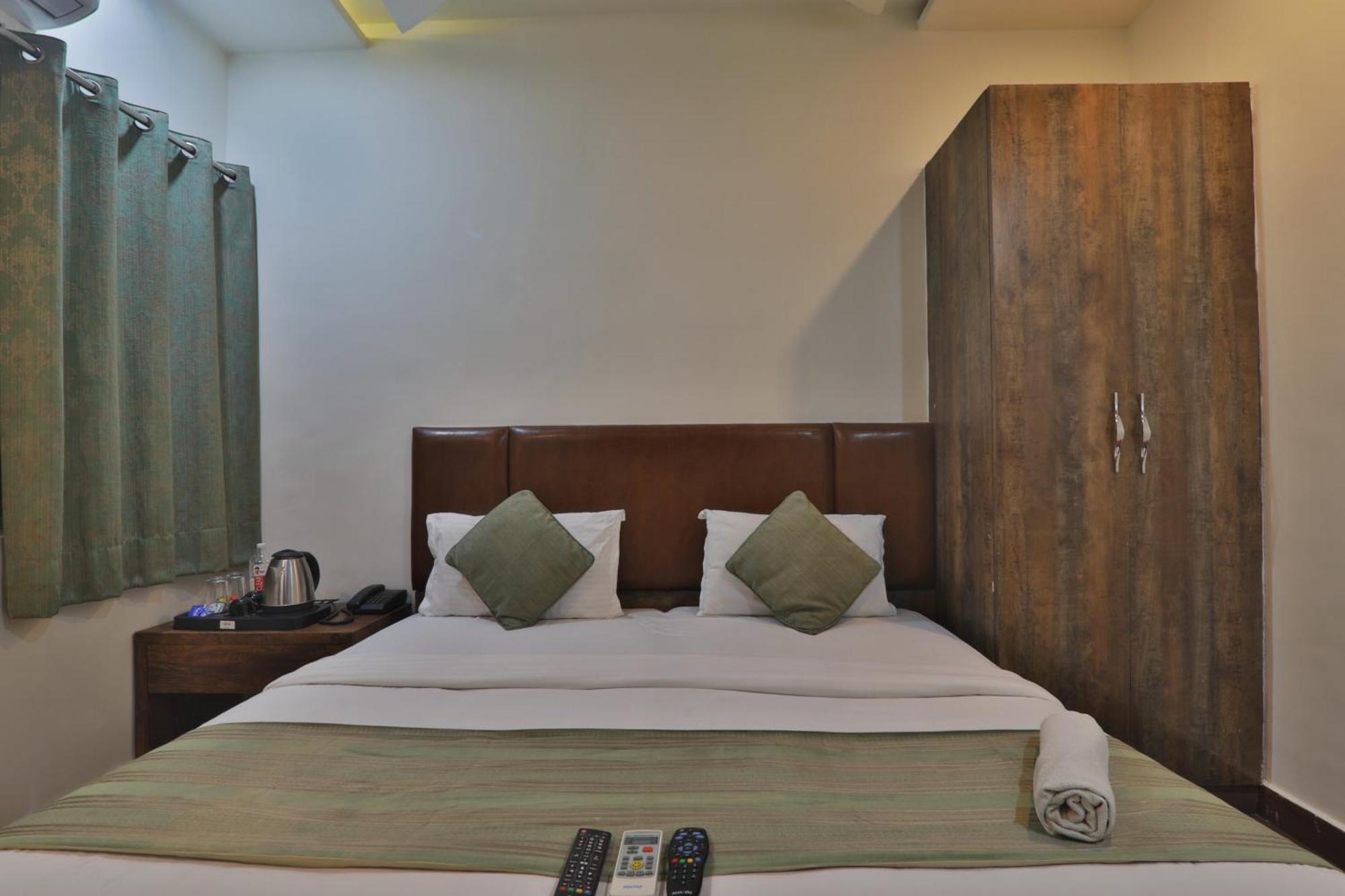 Homestay 4everstay By Janki Luxury & Spacious Family In
