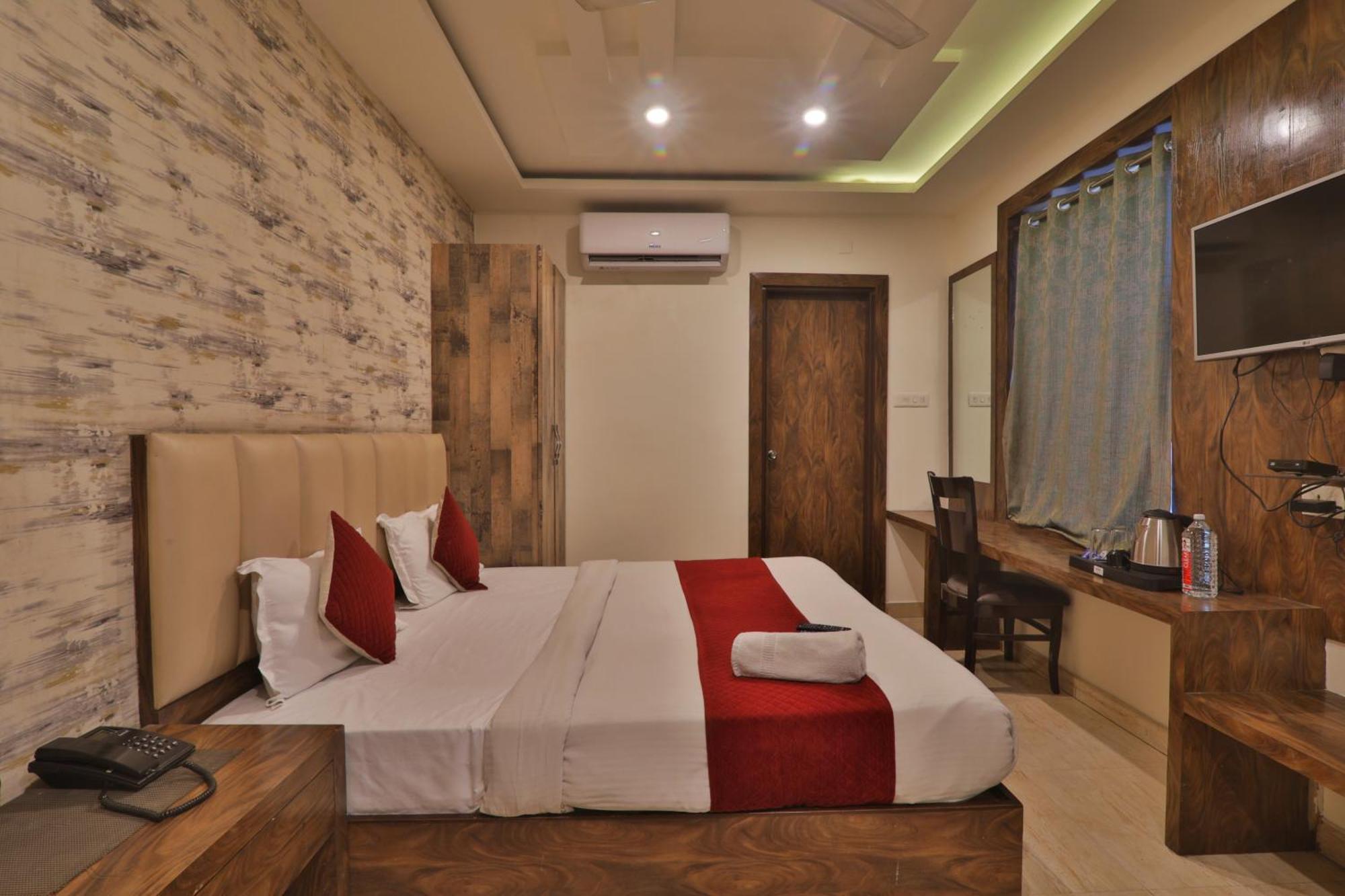4everstay By Janki Luxury & Spacious Family In Homestay Varanasi