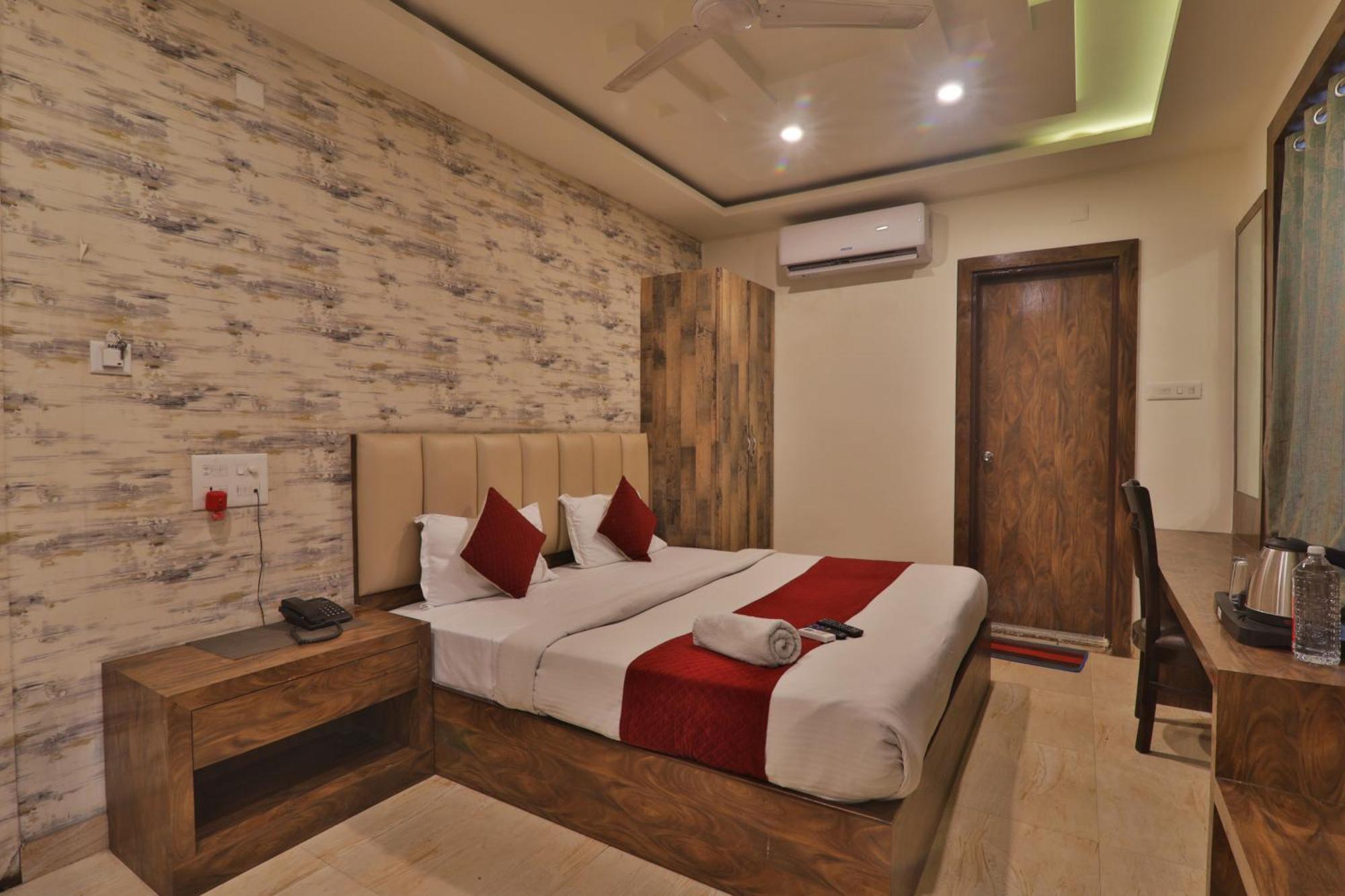 4everstay By Janki Luxury & Spacious Family In Homestay